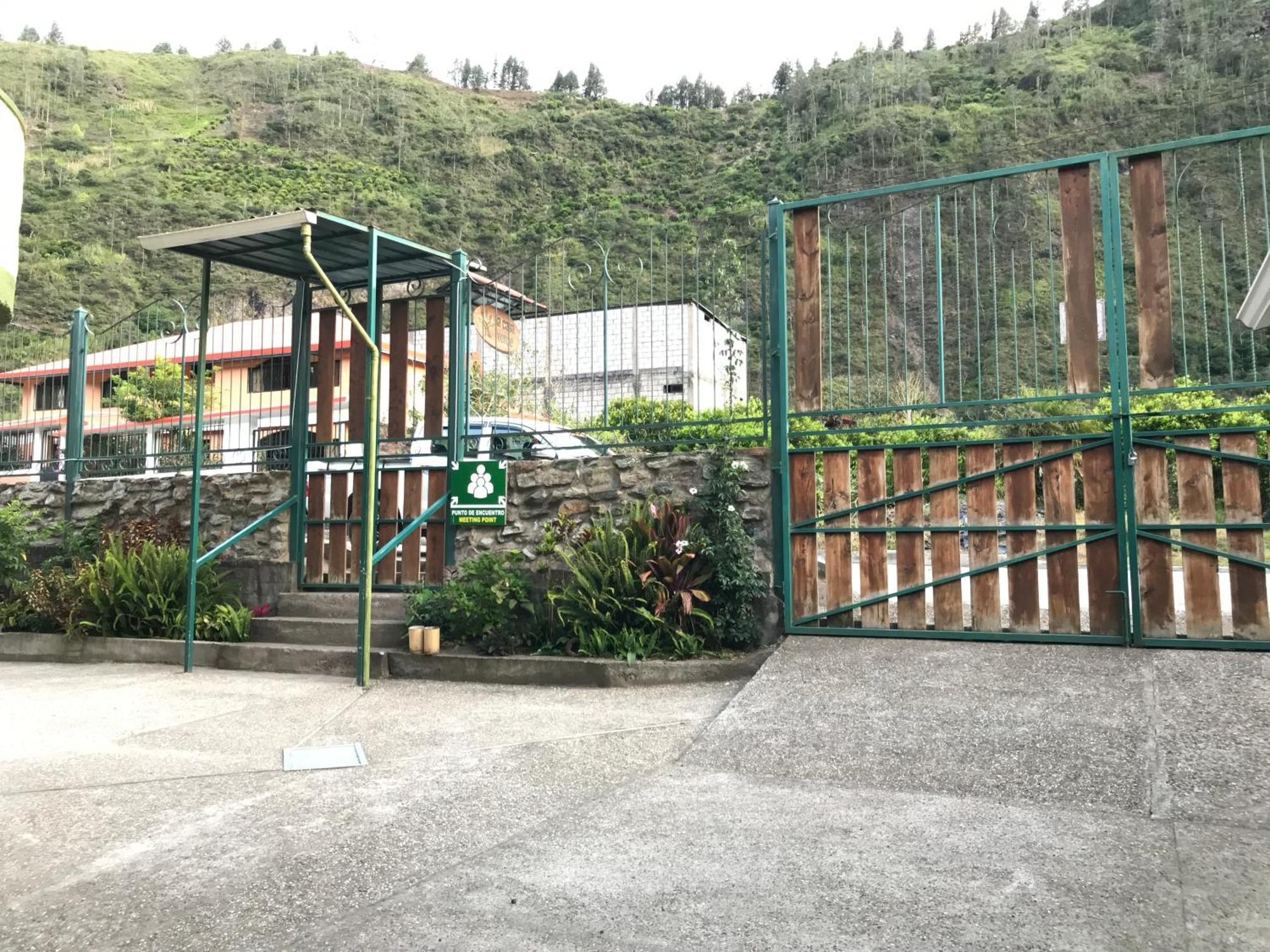 La Casa Verde Eco Guest House バーニョス エクステリア 写真